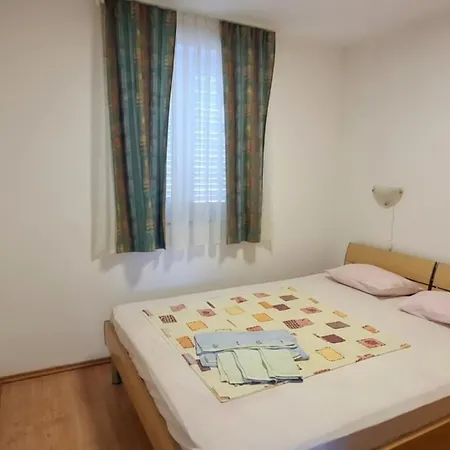 Apartment Sea Steps 2 By Guide Punat